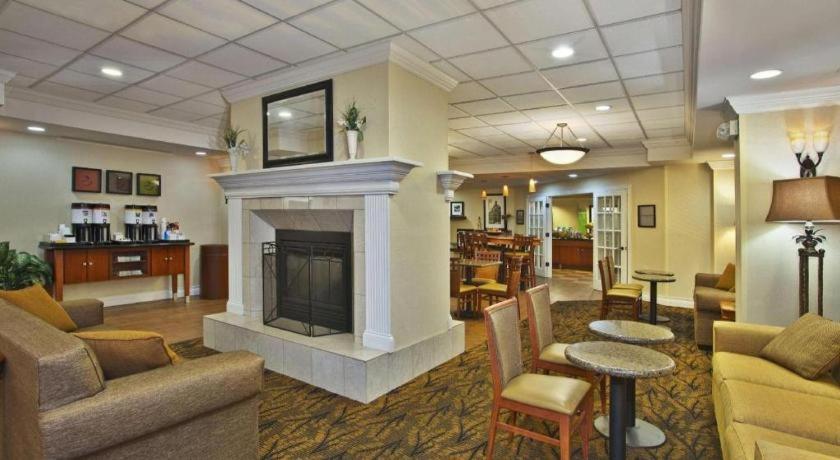 Hampton Inn Андерсон Экстерьер фото